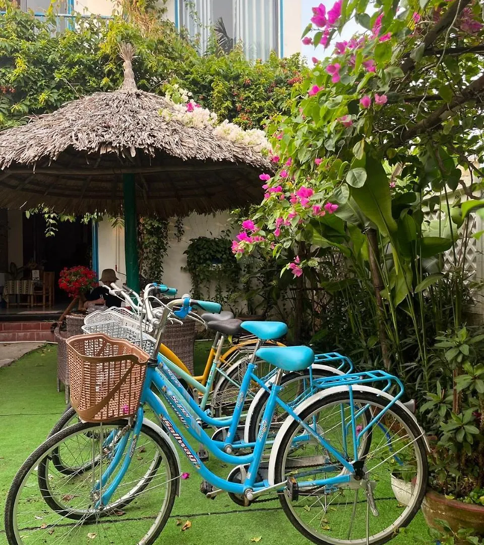 Hoi An Paddy House Homestay
